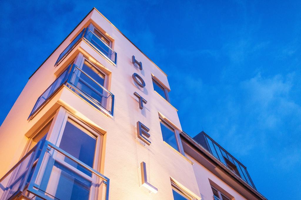 Graphic Hotel Novy Jicin Exterior photo